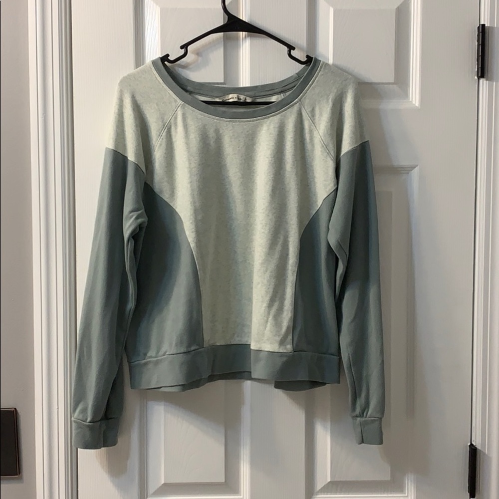 Green sweatshirt